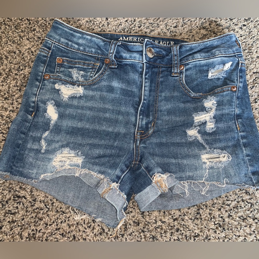American Eagle Hi-Rise Shortie